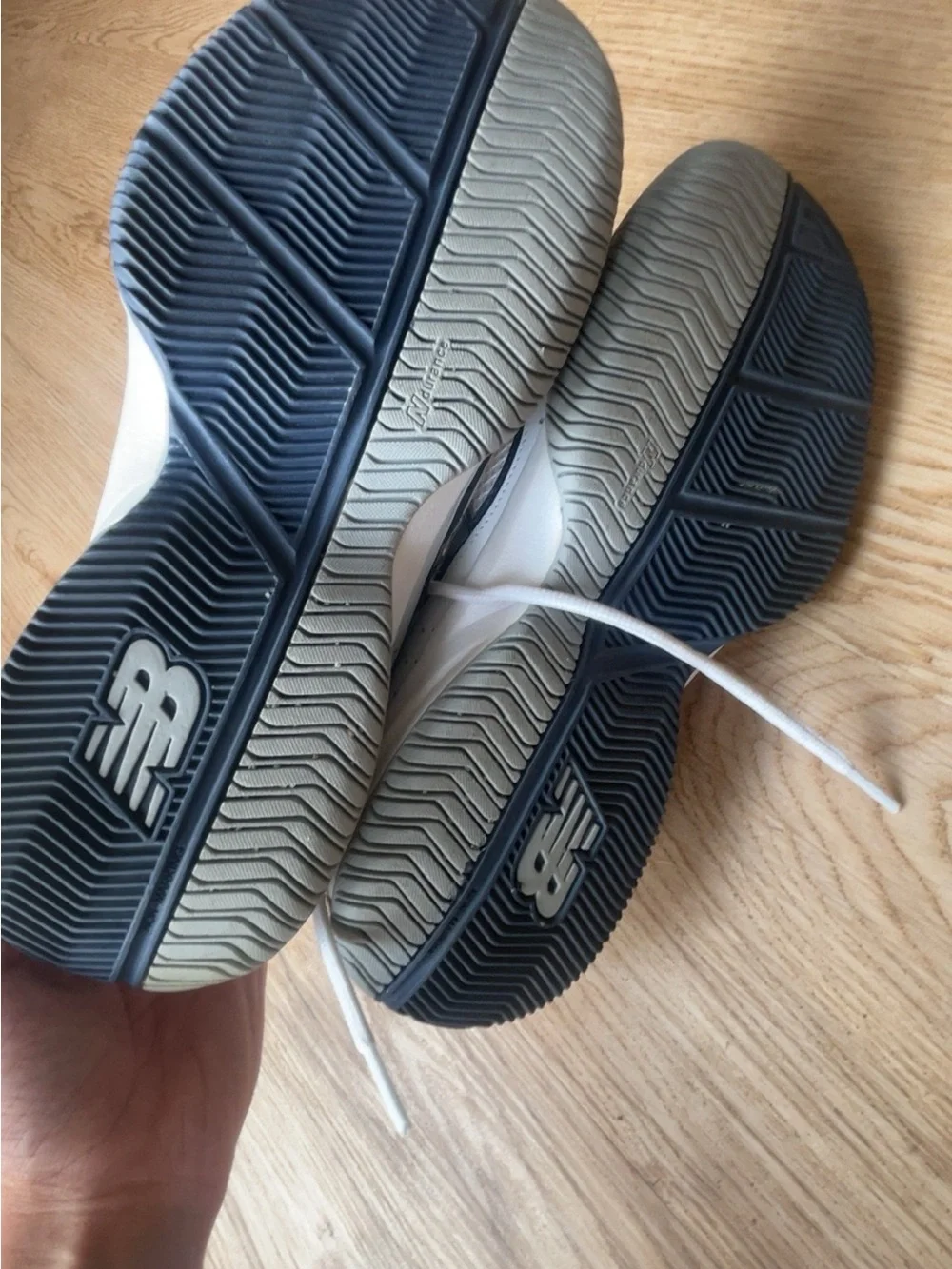 New Balance 786 White and Navy Athletic Running Shoes